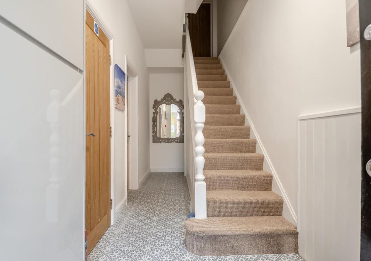 Flat E Apartment Cromer Exterior photo